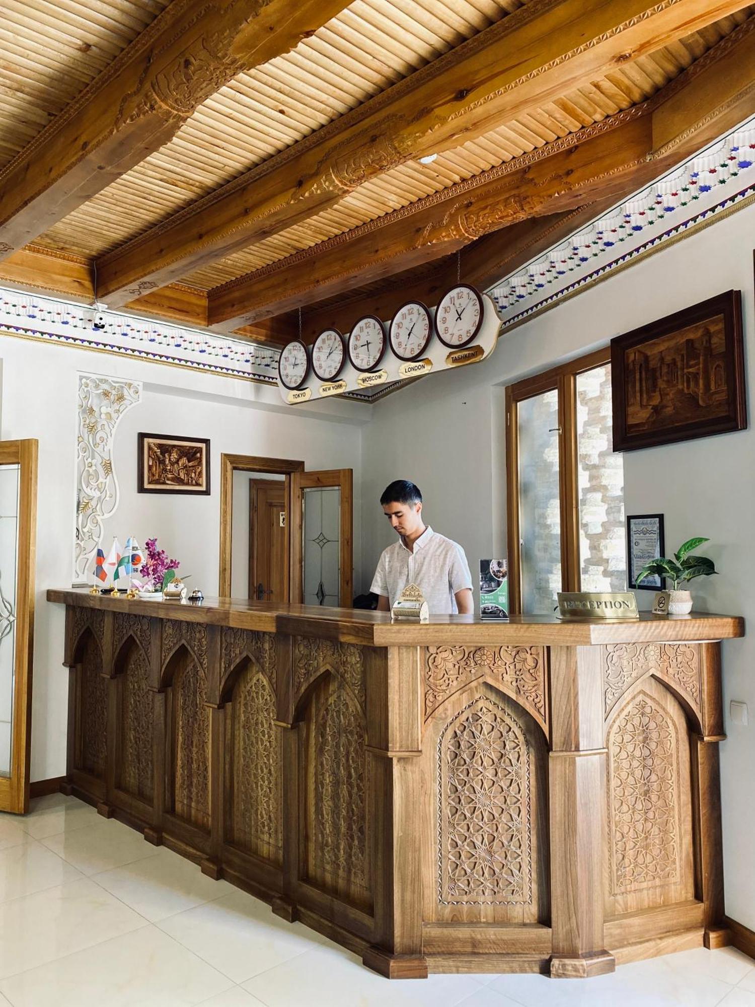 בוקורו Nostalgia Boutique Hotel מראה חיצוני תמונה